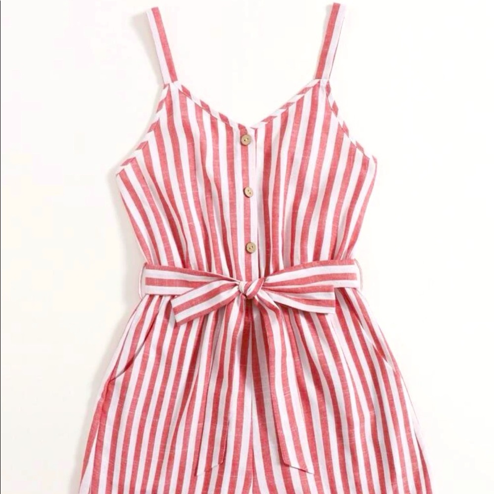 New jumpsuit - Picture 4 of 10